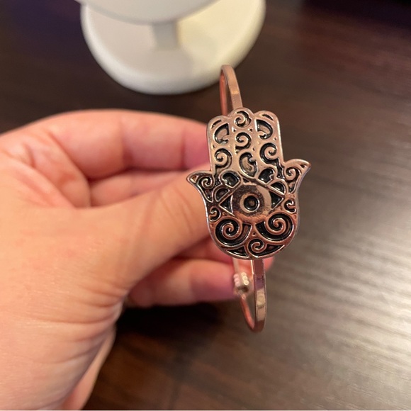 BUNDLE ORDER Hamsa Bangle & Necklace - Picture 5 of 6